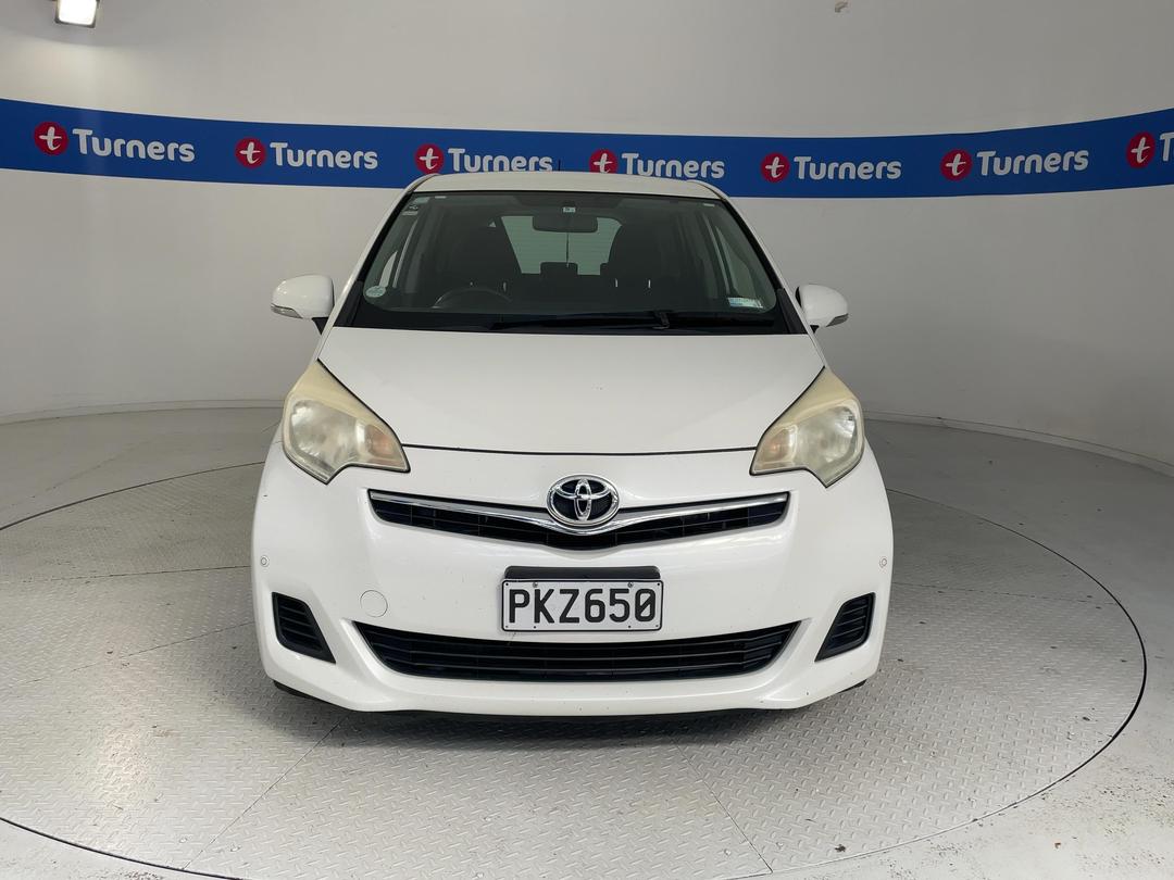 Photo '2' of Toyota Ractis