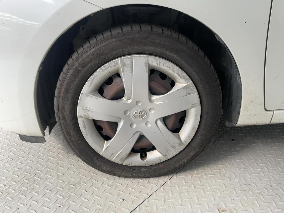 Photo '10' of Toyota Ractis