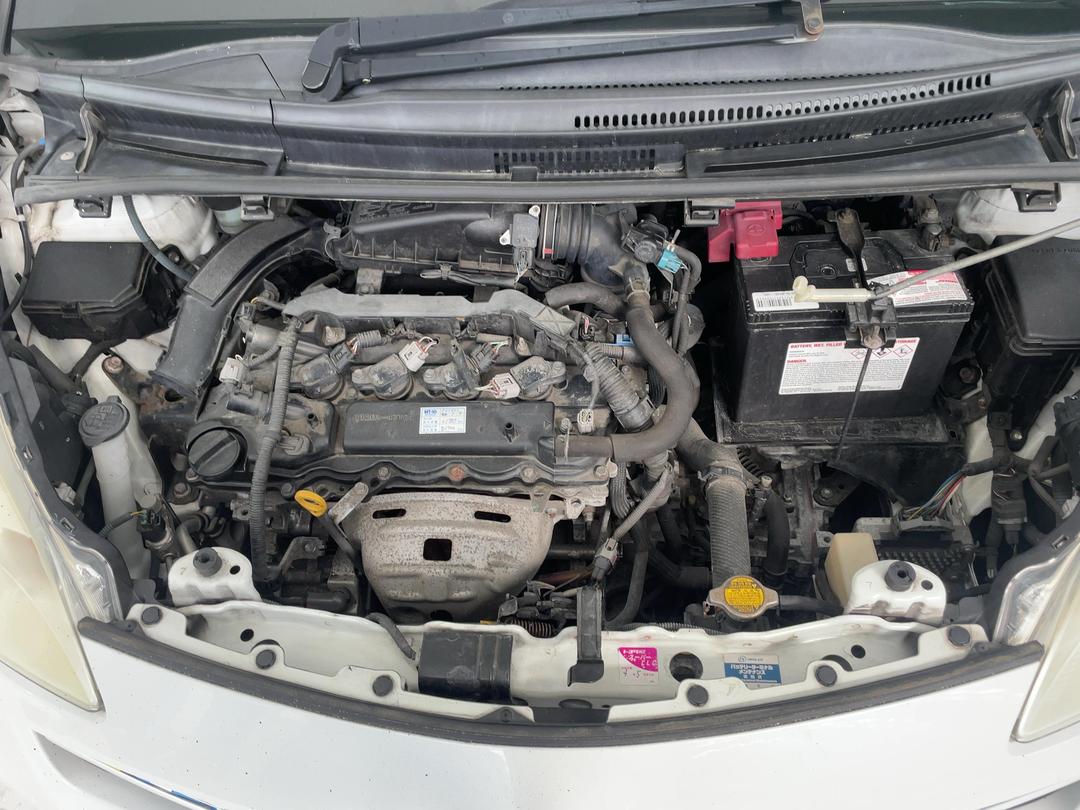 Photo '13' of Toyota Ractis