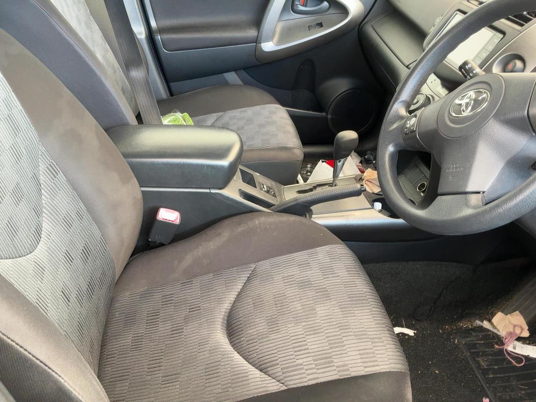 Photo '16' of Toyota Rav4 5A Photo '16' of Toyota Rav4 5A