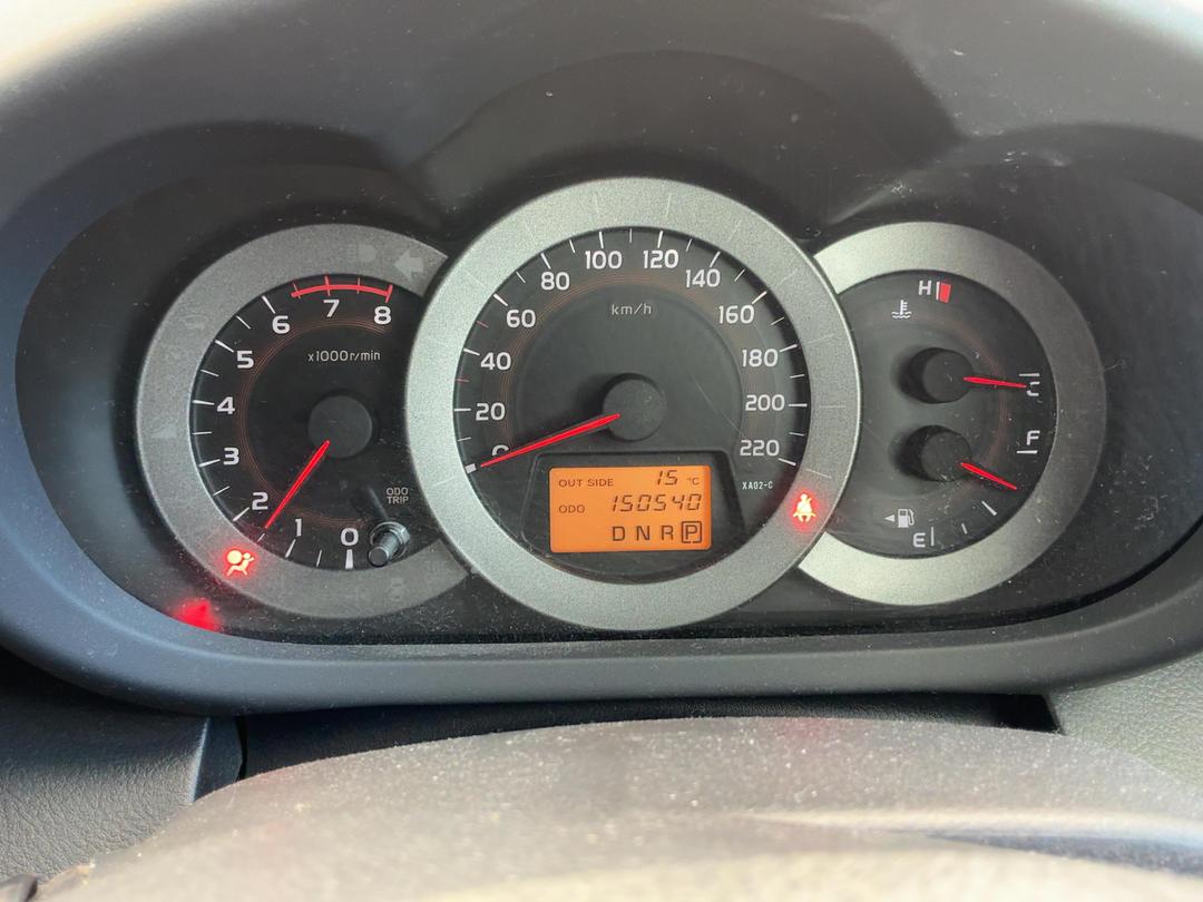 Photo '18' of Toyota Rav4 5A Photo '18' of Toyota Rav4 5A