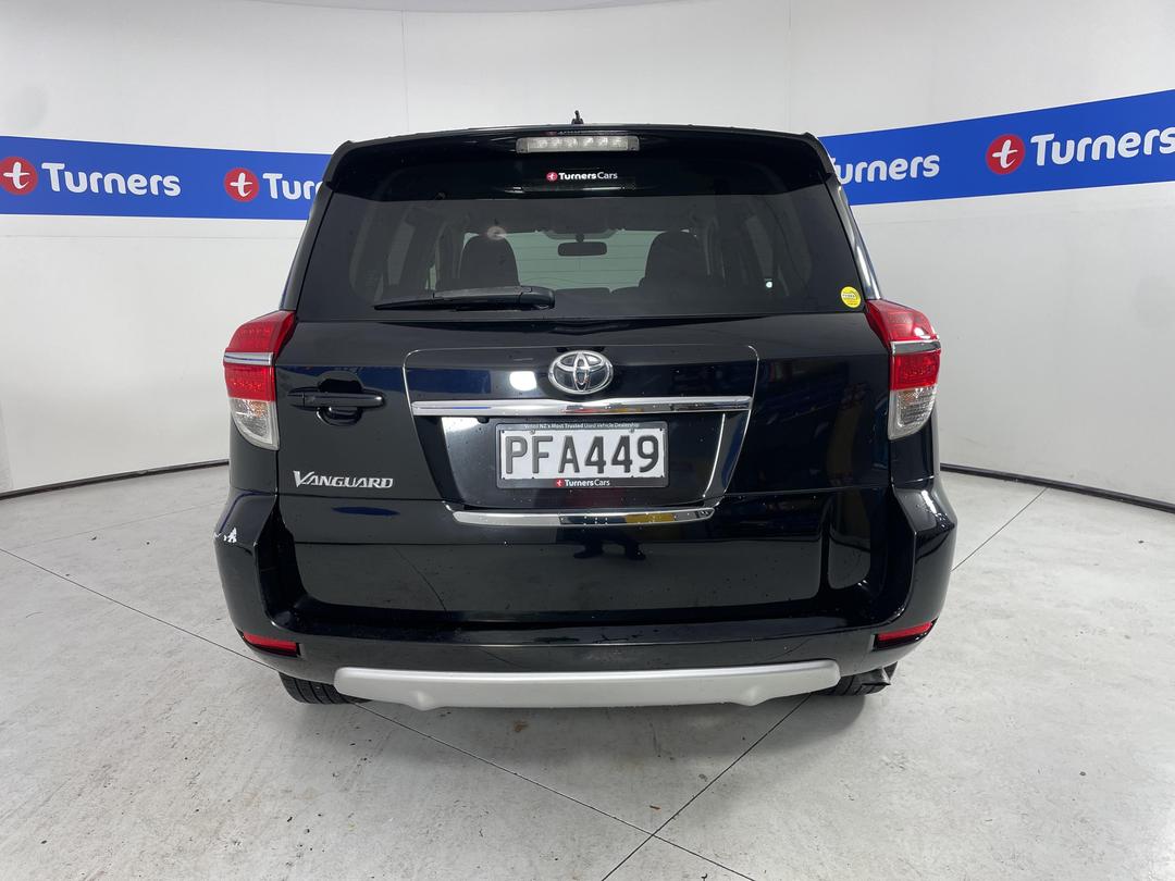 Photo '6' of Toyota Vanguard