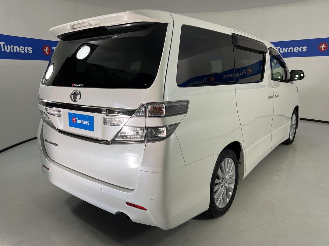 Photo '7' of Toyota Vellfire