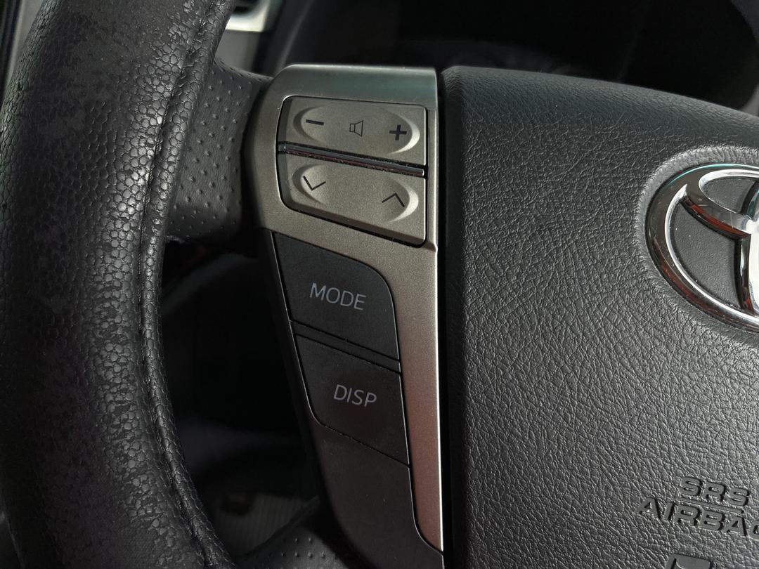 Photo '23' of Toyota Vellfire