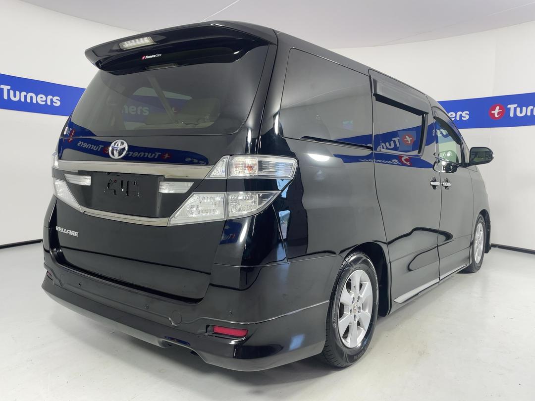 Photo '7' of Toyota Vellfire