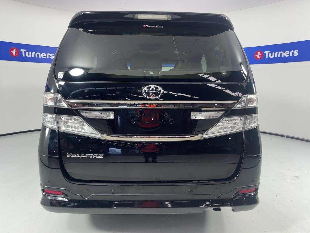 Photo '6' of Toyota Vellfire