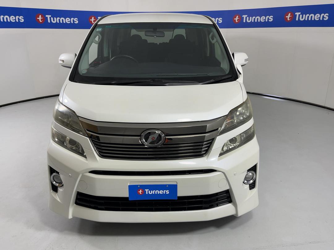 Photo '2' of Toyota Vellfire