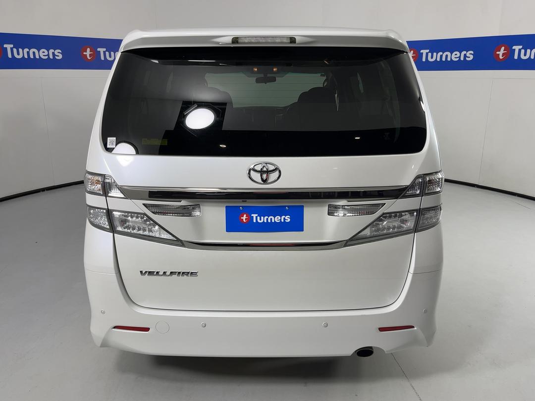 Photo '6' of Toyota Vellfire