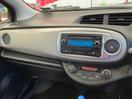Thumbnail '18' of Toyota Vitz