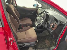 Photo '16' of Toyota Vitz