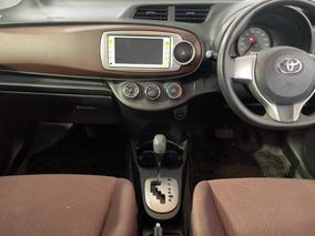 Photo '18' of Toyota Vitz