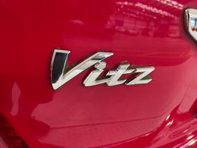 Photo '32' of Toyota Vitz