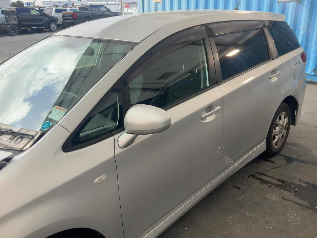 Photo '7' of Toyota Wish Photo '7' of Toyota Wish