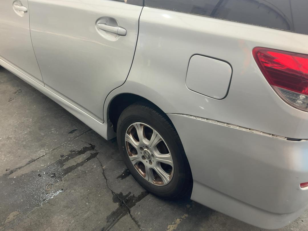 Photo '10' of Toyota Wish Photo '10' of Toyota Wish