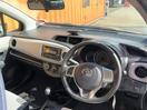 Thumbnail '14' of Toyota Yaris YR