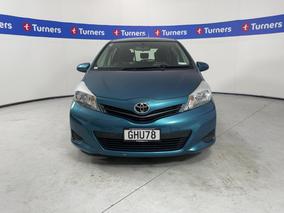 Photo '2' of Toyota Yaris