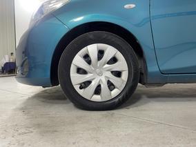 Photo '10' of Toyota Yaris