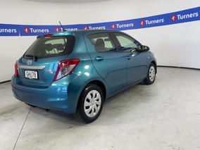 Photo '7' of Toyota Yaris