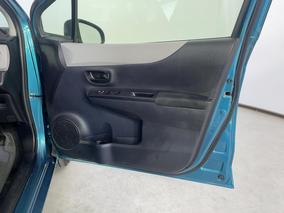 Photo '15' of Toyota Yaris