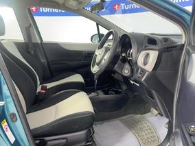 Photo '16' of Toyota Yaris