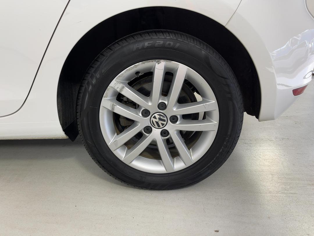 Photo '11' of Volkswagen Golf