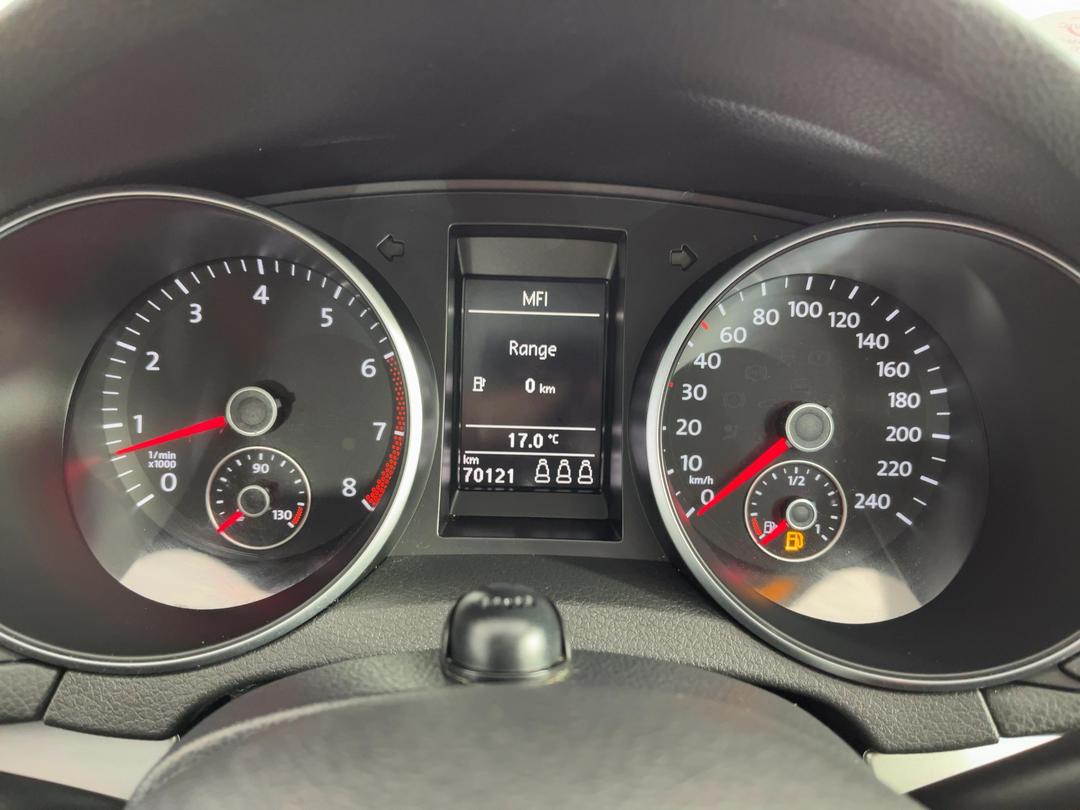 Photo '21' of Volkswagen Golf