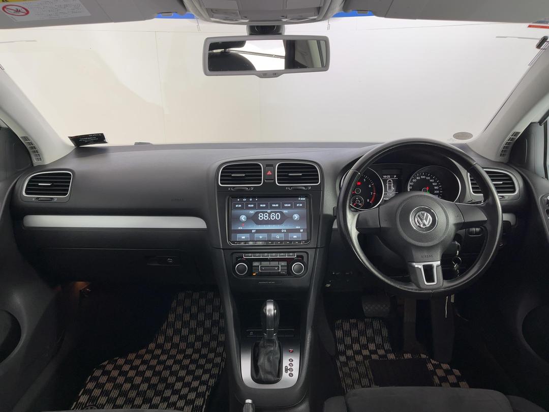 Photo '17' of Volkswagen Golf