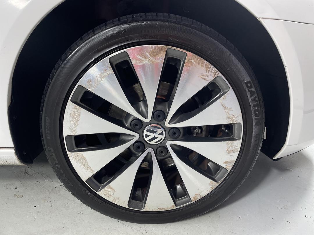 Photo '9' of Volkswagen Golf