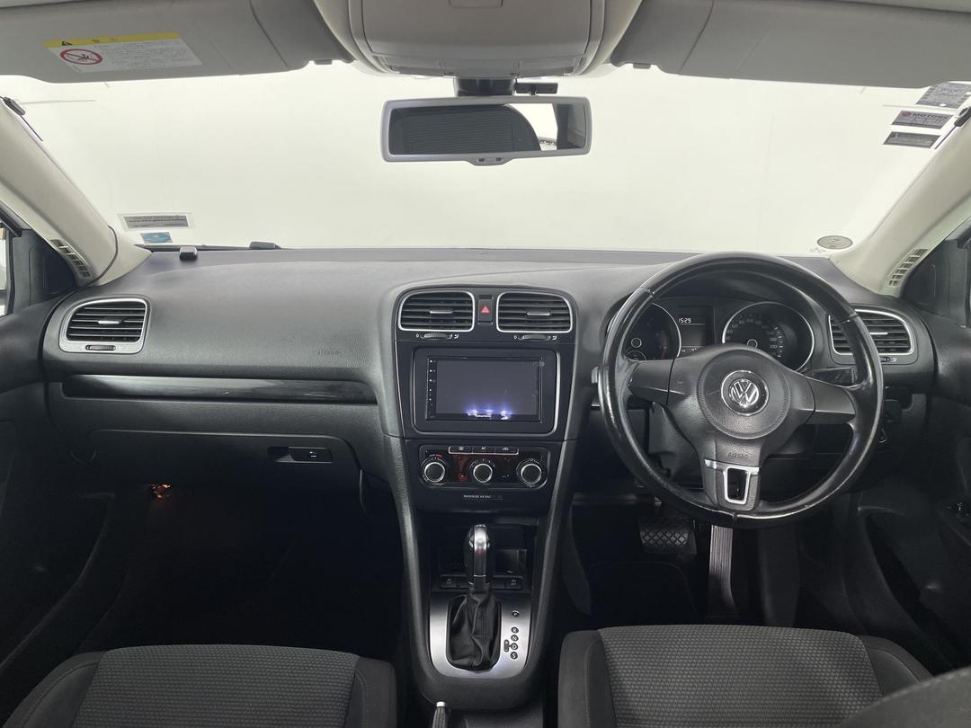 Photo '17' of Volkswagen Golf