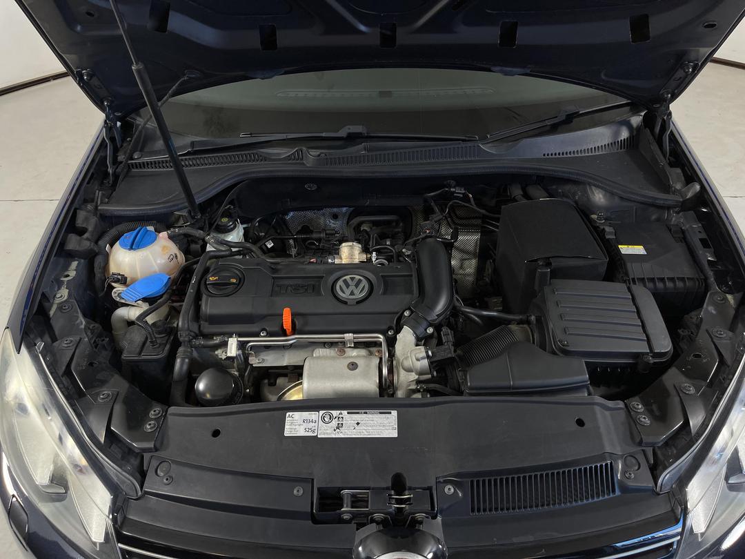 Photo '13' of Volkswagen Golf