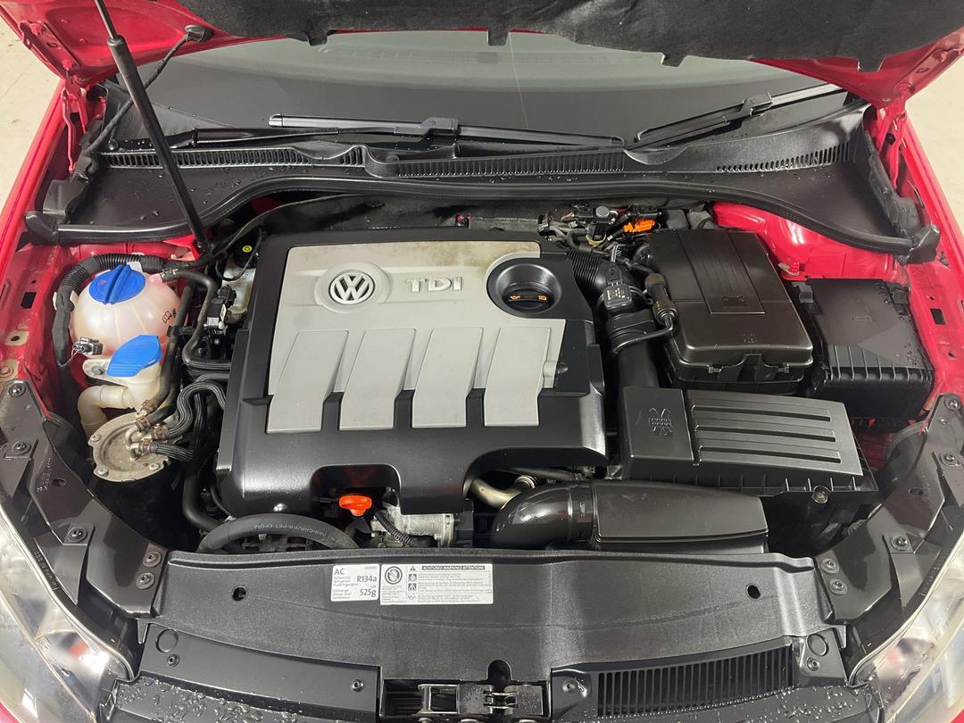 Photo '13' of Volkswagen Golf