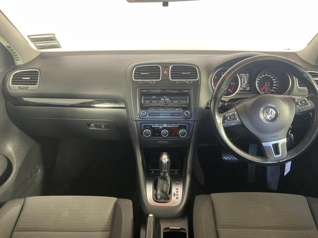 Photo '17' of Volkswagen Golf