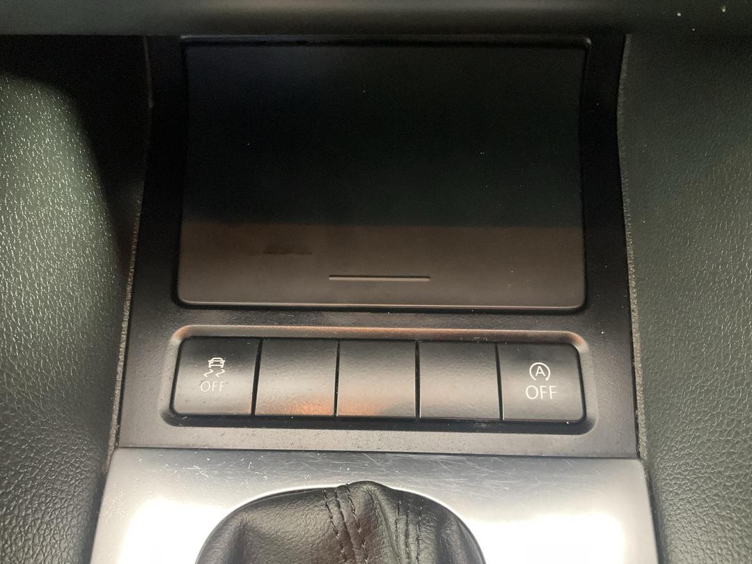 Photo '28' of Volkswagen Golf