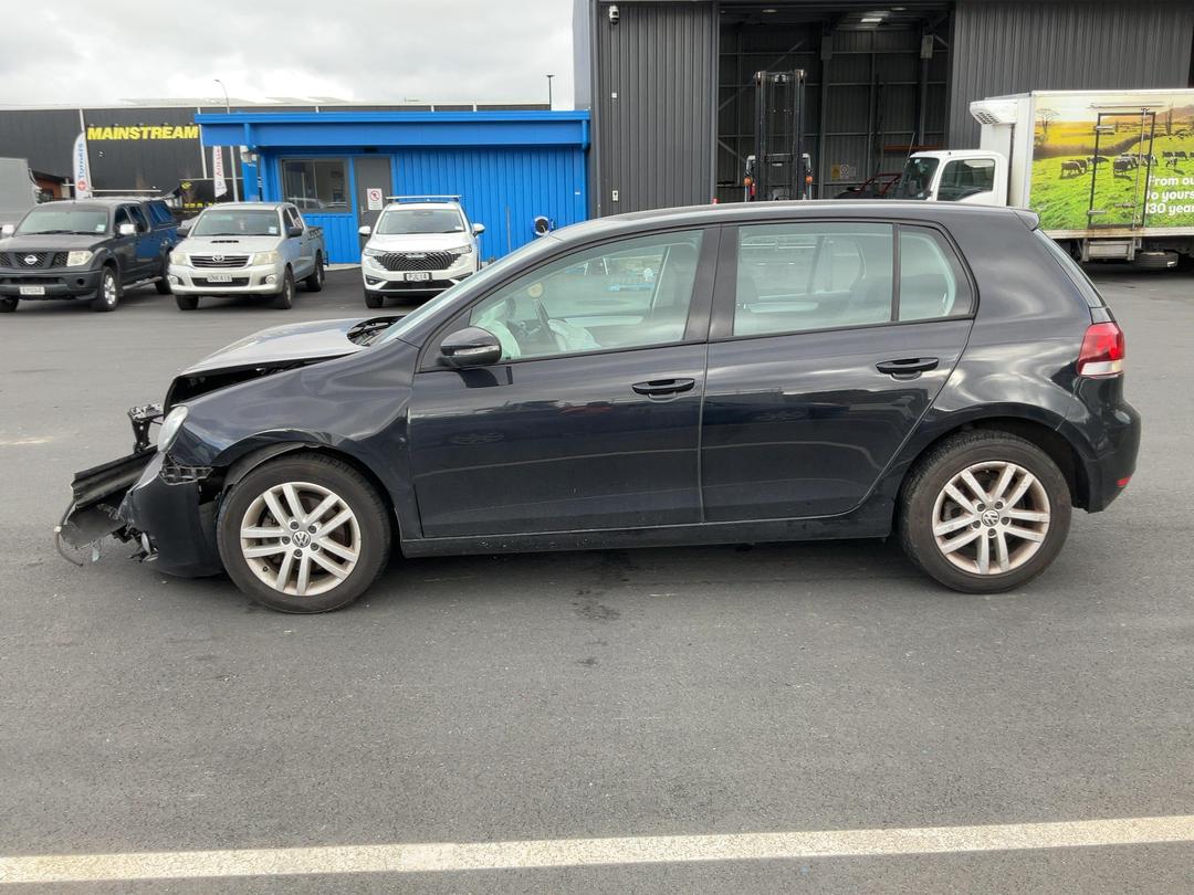 Photo '5' of Volkswagen Golf 1.4 90KW Photo '5' of Volkswagen Golf 1.4 90KW