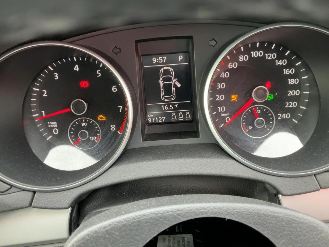 Photo '15' of Volkswagen Golf 1.4 90KW Photo '15' of Volkswagen Golf 1.4 90KW