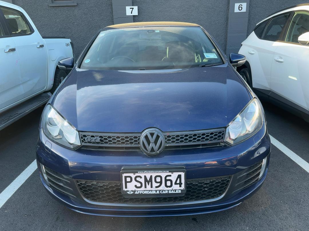 Photo '2' of Volkswagen Golf 2.0 Photo '2' of Volkswagen Golf 2.0