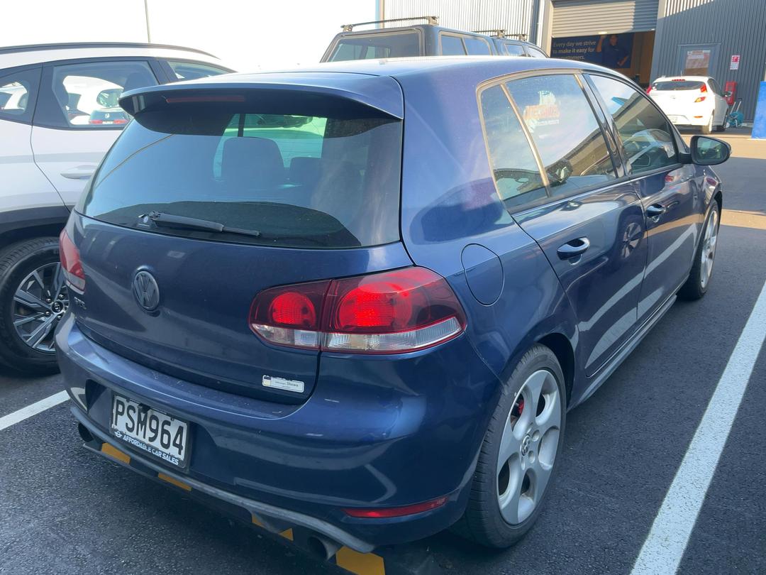 Photo '6' of Volkswagen Golf 2.0 Photo '6' of Volkswagen Golf 2.0