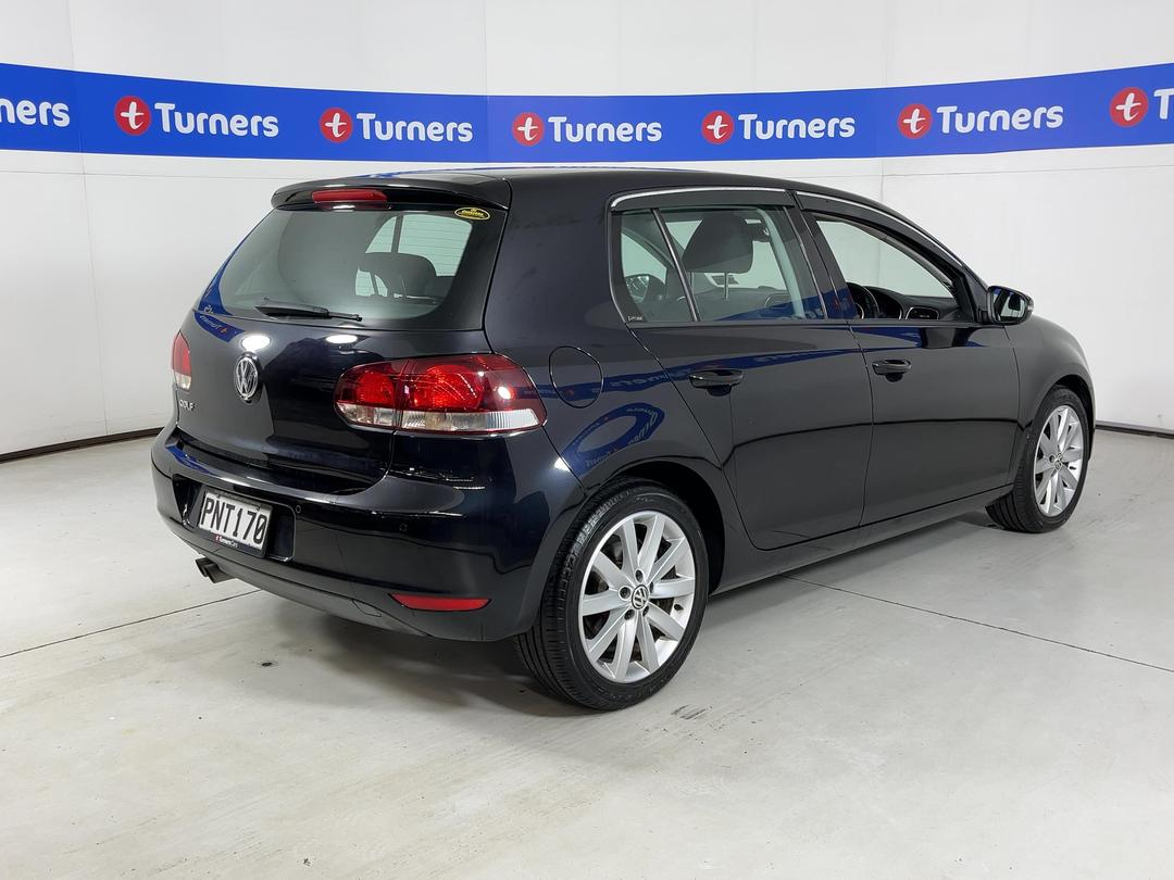 Photo '7' of Volkswagen Golf