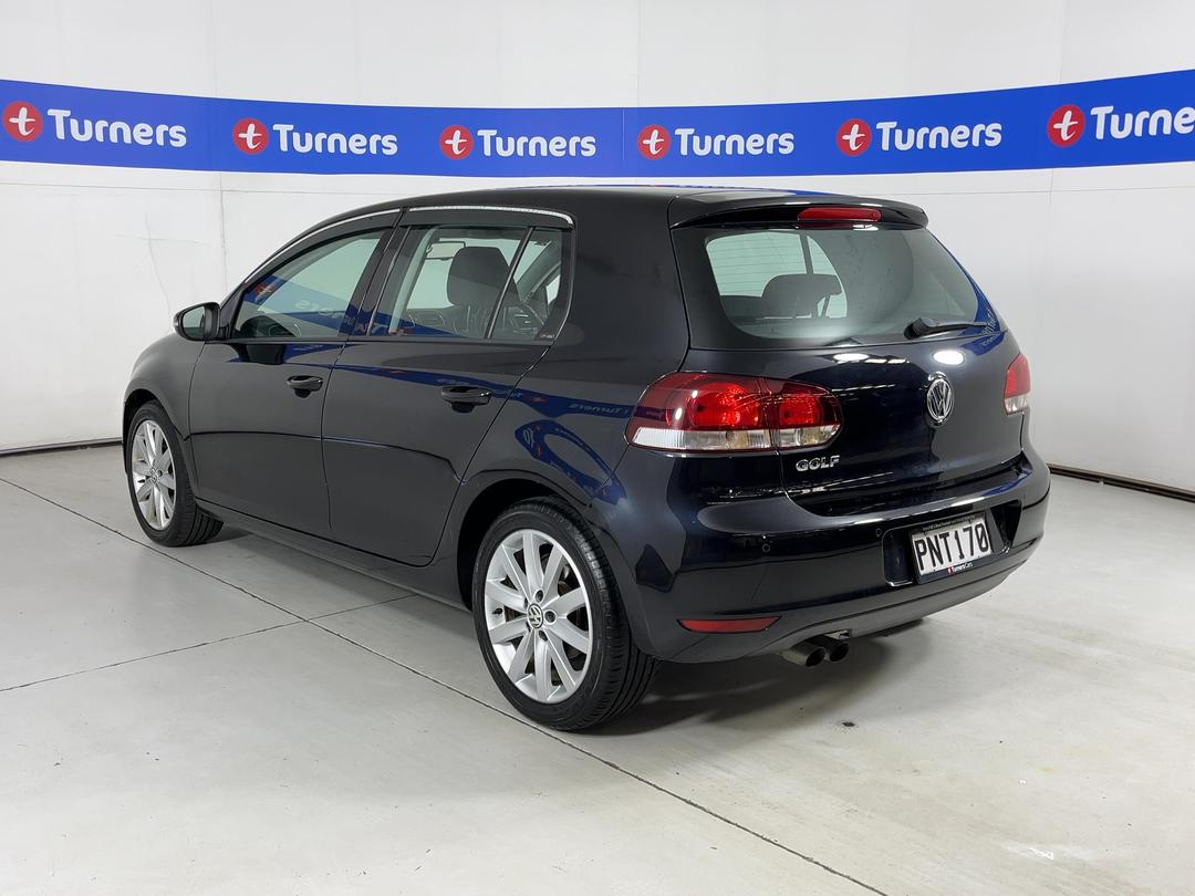 Photo '5' of Volkswagen Golf