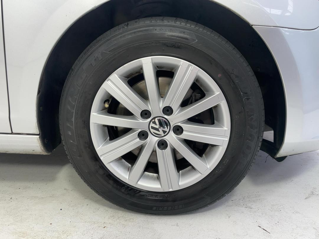Photo '9' of Volkswagen Golf