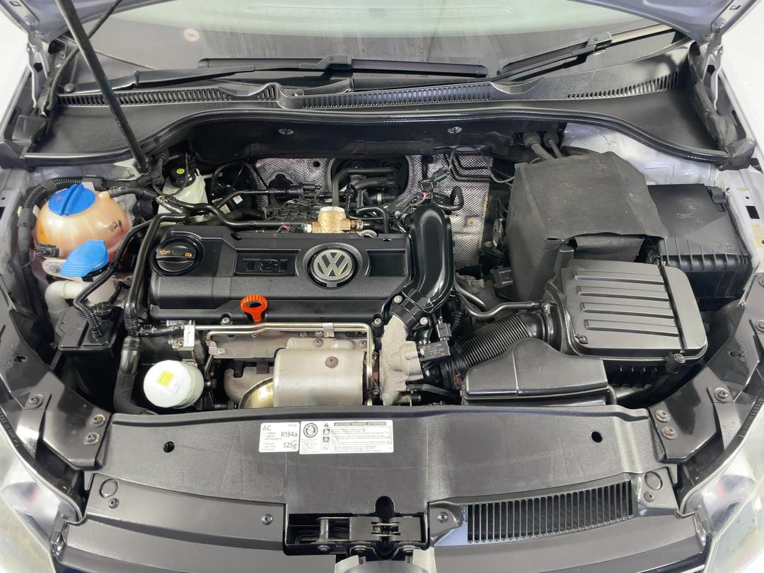 Photo '13' of Volkswagen Golf