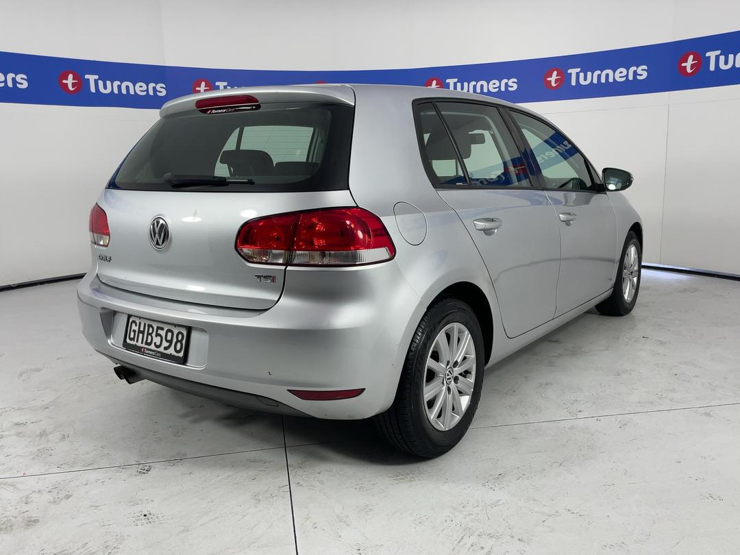 Photo '7' of Volkswagen Golf