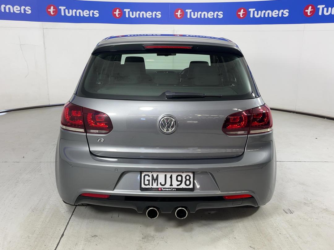 Photo '6' of Volkswagen Golf