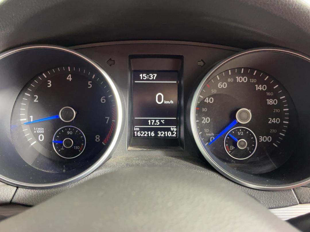 Photo '21' of Volkswagen Golf