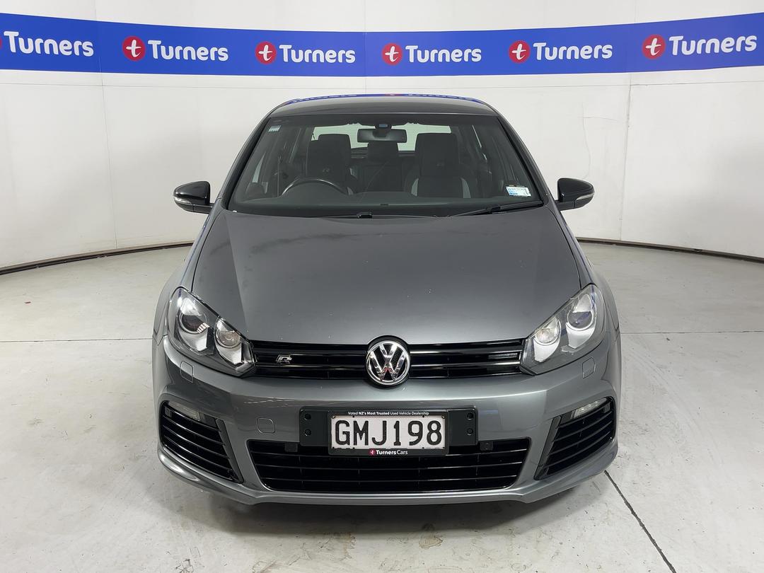 Photo '2' of Volkswagen Golf