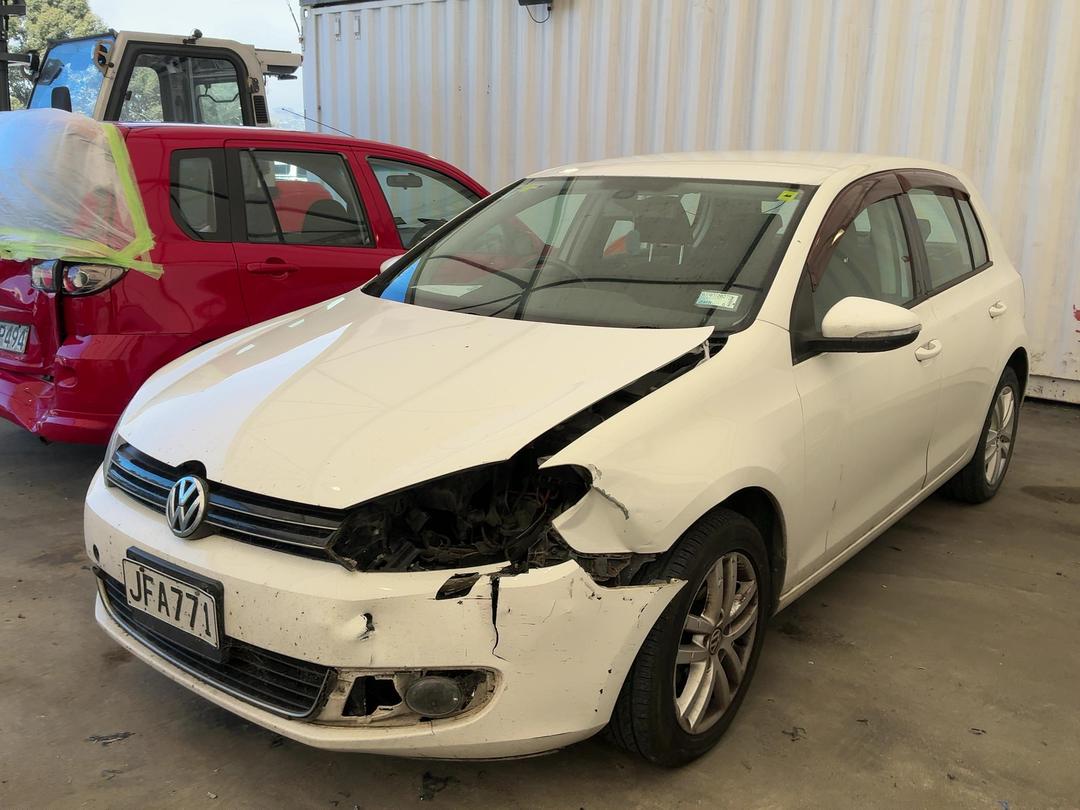 Photo '2' of Volkswagen Golf 1.4 90KW Photo '2' of Volkswagen Golf 1.4 90KW