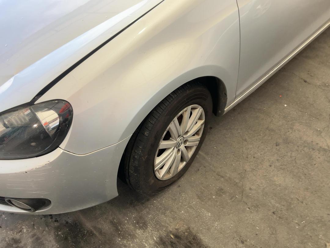 Photo '5' of Volkswagen Golf TSI Photo '5' of Volkswagen Golf TSI