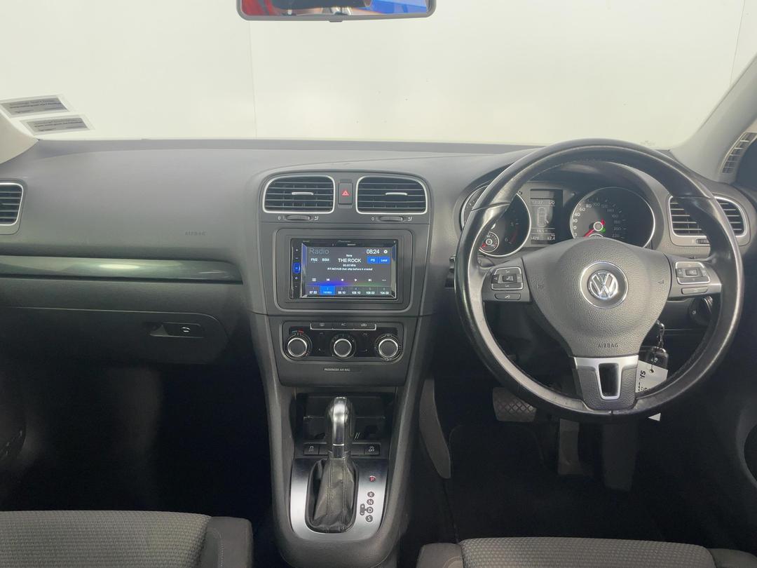 Photo '17' of Volkswagen Golf