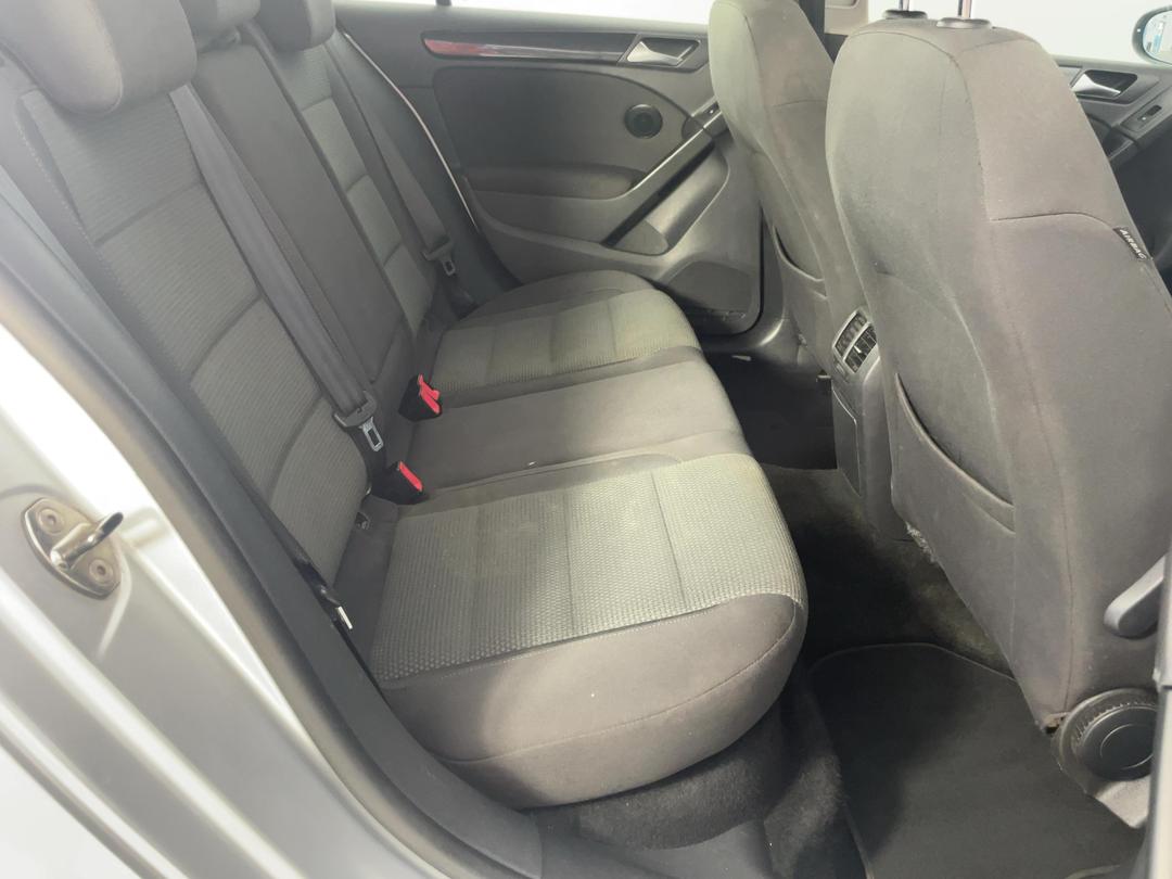 Photo '20' of Volkswagen Golf