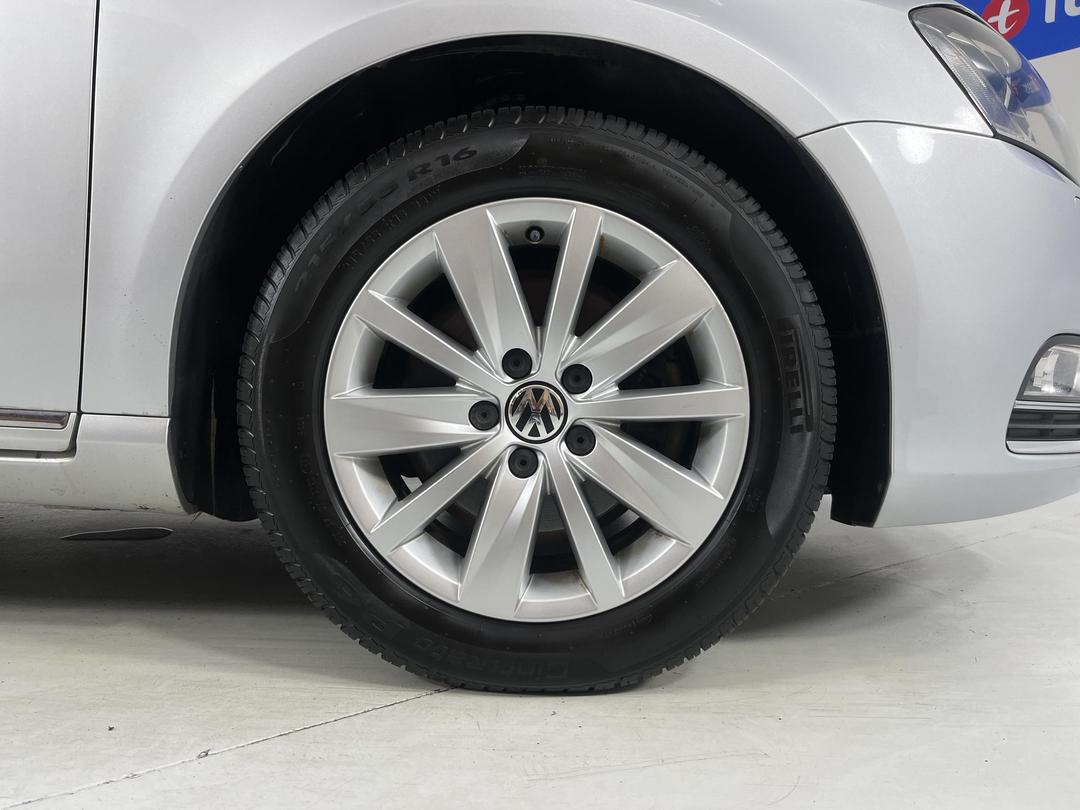 Photo '9' of Volkswagen Passat